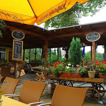 Landhotel Heidekrug ドーマ エクステリア 写真